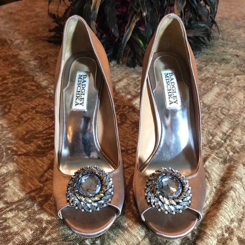 BADGLEY MISCHKA PEEP TOE SATIN HEELS WITH CRYSTALS